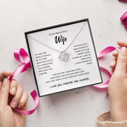 To My Beautiful Wife | Love Knot Necklace
